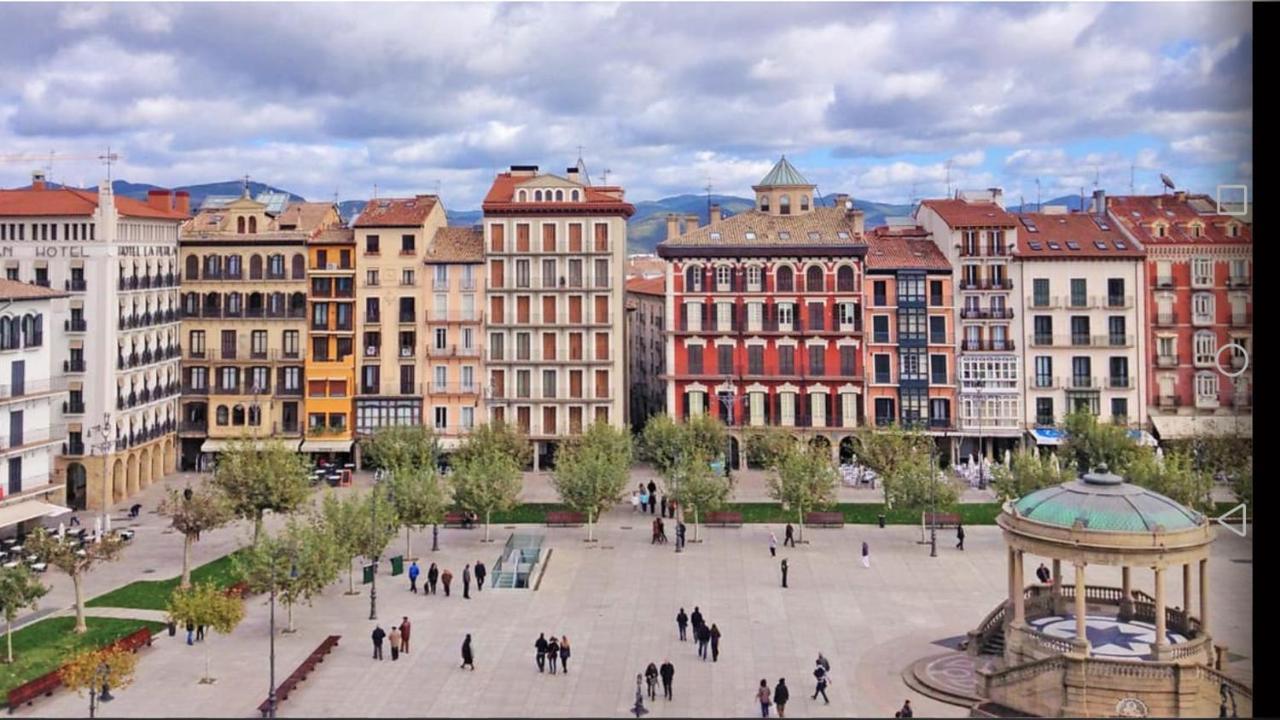 La Terraza De Zahara Lägenhet Pamplona Exteriör bild